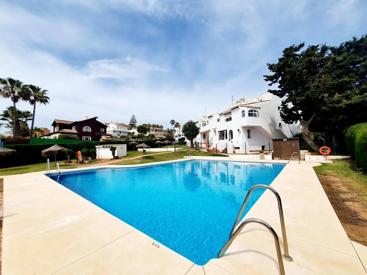 Casa De La Playa: La Cala De Mijas Apartment