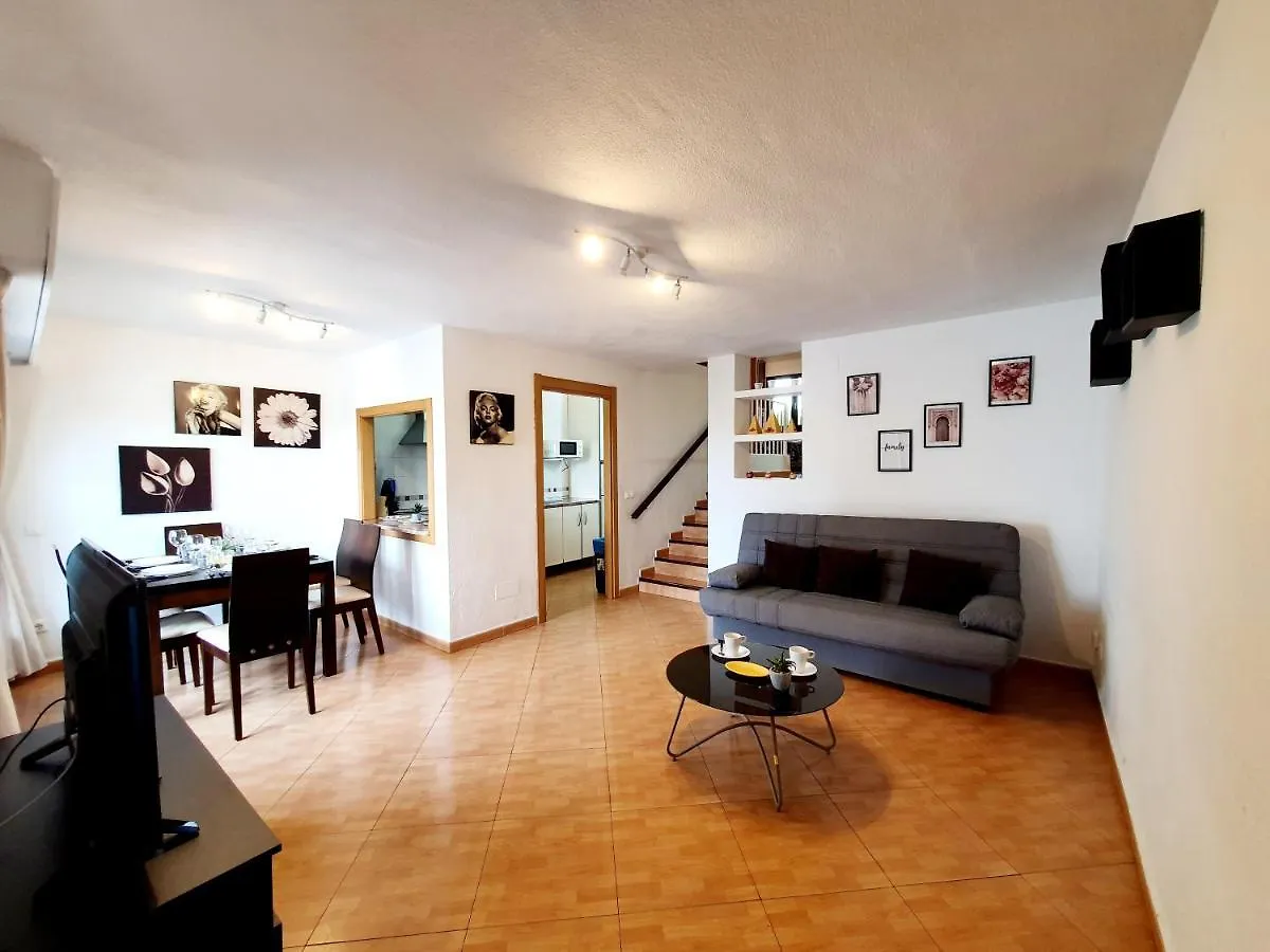 Casa De La Playa: La Cala De Mijas公寓 0*,